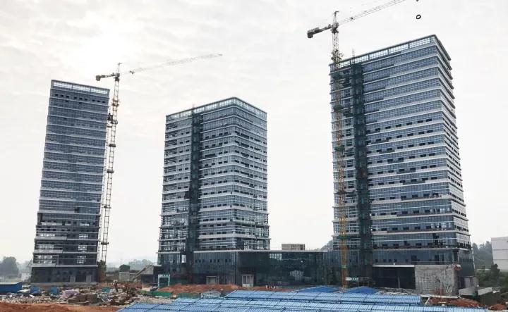 深圳市东源商会代表团一行到访朗华 - 朗华要闻 - 深圳市朗华供应链效劳有限公司