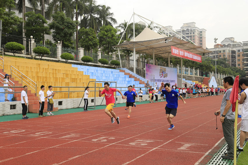 2015年朗华集团第六届运动会暨眷属开放日 - 朗华要闻 - 深圳市朗华供应链效劳有限公司