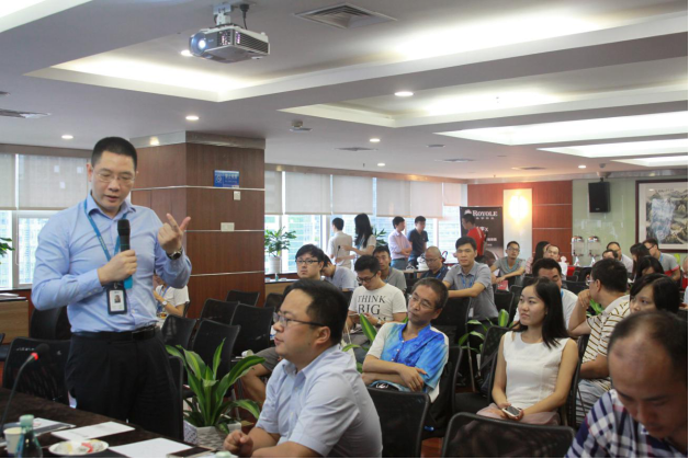 朗华联合立异院乐成举行2016智能工业论坛 - 朗华要闻 - 深圳市朗华供应链效劳有限公司